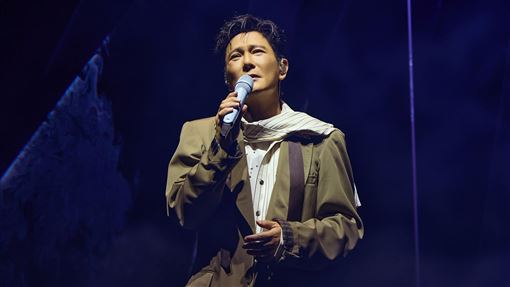 張信哲「今夜不鎖門」開撩　荷蘭女粉哭翻