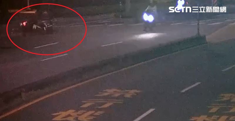 這起車禍疑因馬男不明原因偏左行駛、蔡男未注意車前狀況所致。（圖／翻攝畫面）