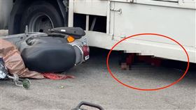 台中,台中市,北屯區,物流車,騎士,乘客,死亡,車禍,肇事,雙載,司機（圖／翻攝畫面） 有碼