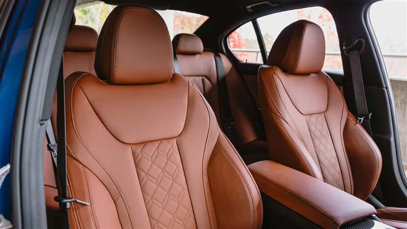 把「Merino真皮」當成標配。（圖／翻攝BMW網站）