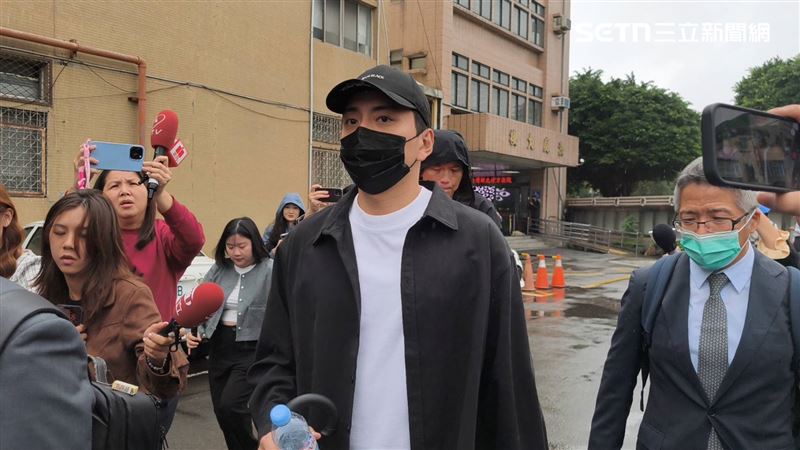 王大陸出庭「竟忘帶最重要1物」網全笑翻