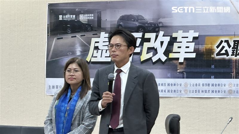 爆凱思國際資金回流口袋？黃國昌回應了