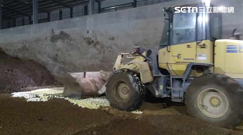 新/25萬毒蛋運往銷毀 警方全程戒備護送