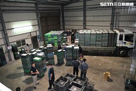 新／25萬毒蛋運往銷毀　警方全程戒備護送(圖/翻攝畫面)