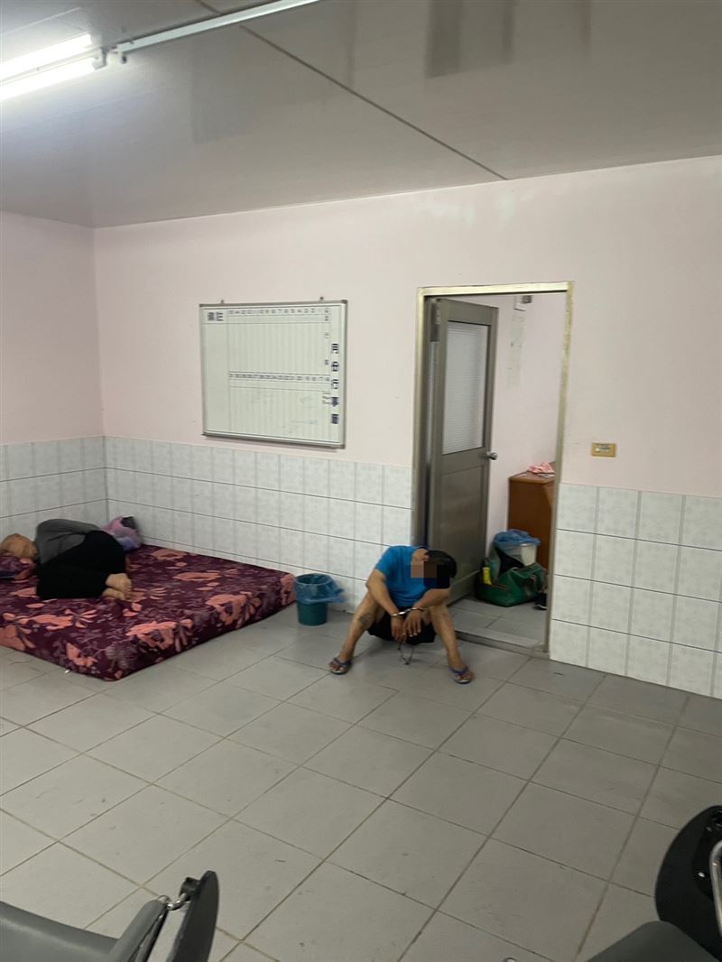 檢警於嘉義、桃園與彰化等地查獲「藏鏡人」及共犯。（圖／翻攝畫面）