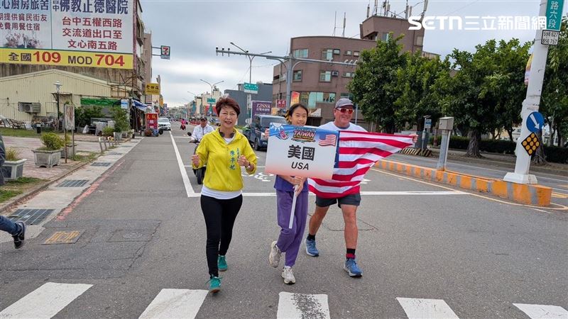 癱瘓→極限鐵人 她陪生命鬥士Brad抵終點