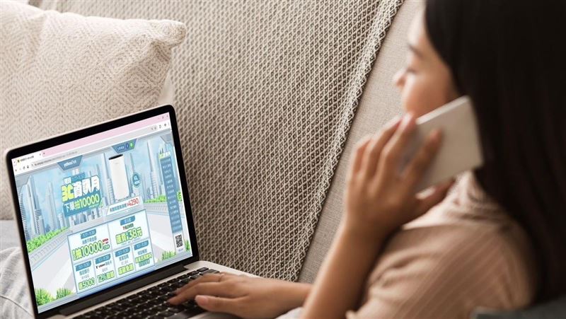 普發1萬助攻！黑五狂購節熱度超越雙11？