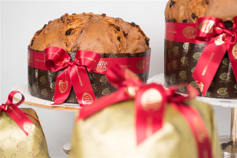 COVA MONTENAPOLEONE 1817，以義大利最具代表性的節慶甜點Panettone發酵麵包，為冬日時光增添溫暖香氣。（圖／品牌業者提供）
