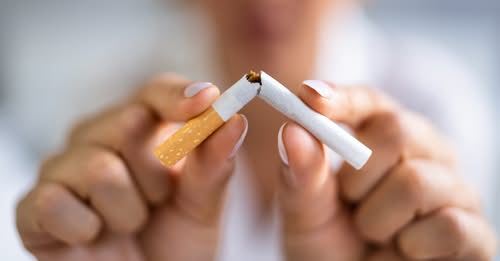 遠離肺阻塞從戒菸開始，五大行動助您保肺護心。（圖／國民健康署提供）