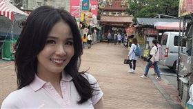 今早突如其來的插曲雖然讓呂文婉有些害怕，但她仍感念媽祖庇佑，也提醒大家到宮廟參拜時務必提高警覺，不要輕易接受陌生人推給的東西，更不要落入恐嚇籤詩的陷阱。（圖／呂文婉）