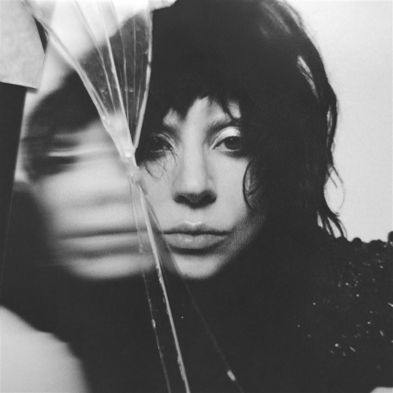 Lady Gaga透露，新專輯《Mayhem》的創作靈感之一是源自波蘭斯基在她人生黑暗時期的持續陪伴。（圖／翻攝自X平台 @ladygaga）