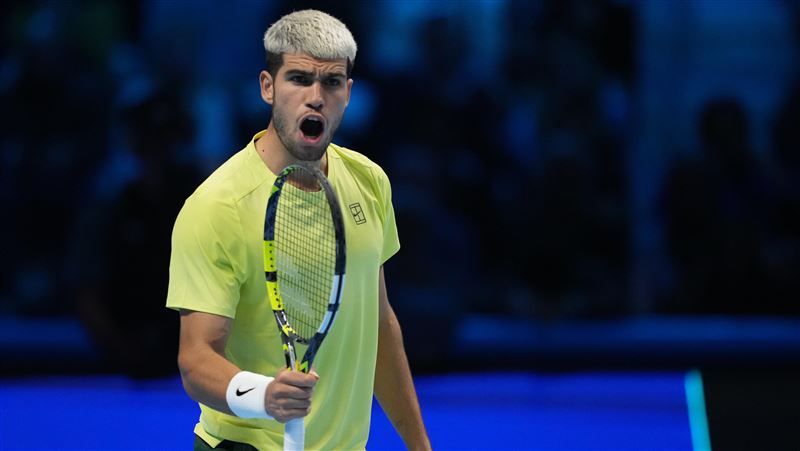 右後腿肌肉腫脹　小蠻牛退台維斯盃總決賽