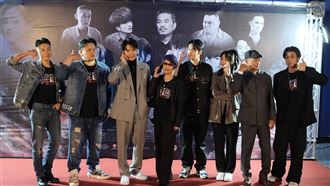 謝佳見《解碼》千人看首映　主題曲藏密碼