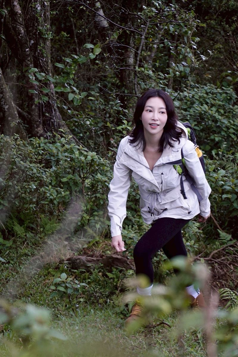 張家瑋新角色挑戰全能運動高手，能文能武、動作戲超吸睛。（圖／民視提供）