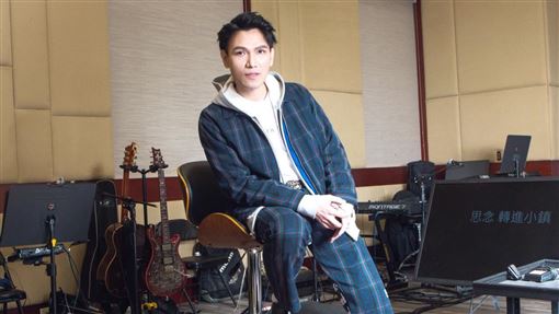 被爆惡鄰居！楊宗緯微博挺反日：忘戰必危