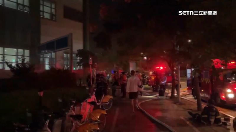 台北市環南市場爆出公安問題，火災時消防系統沒有反應，甚至消防人員拉水線時一度無水可用