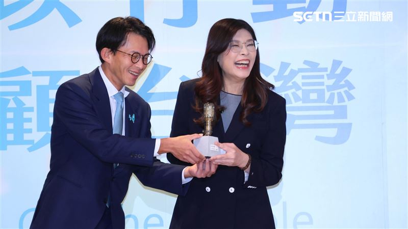 鄭黃會!黃國昌:不同主張的黨絕對能合作