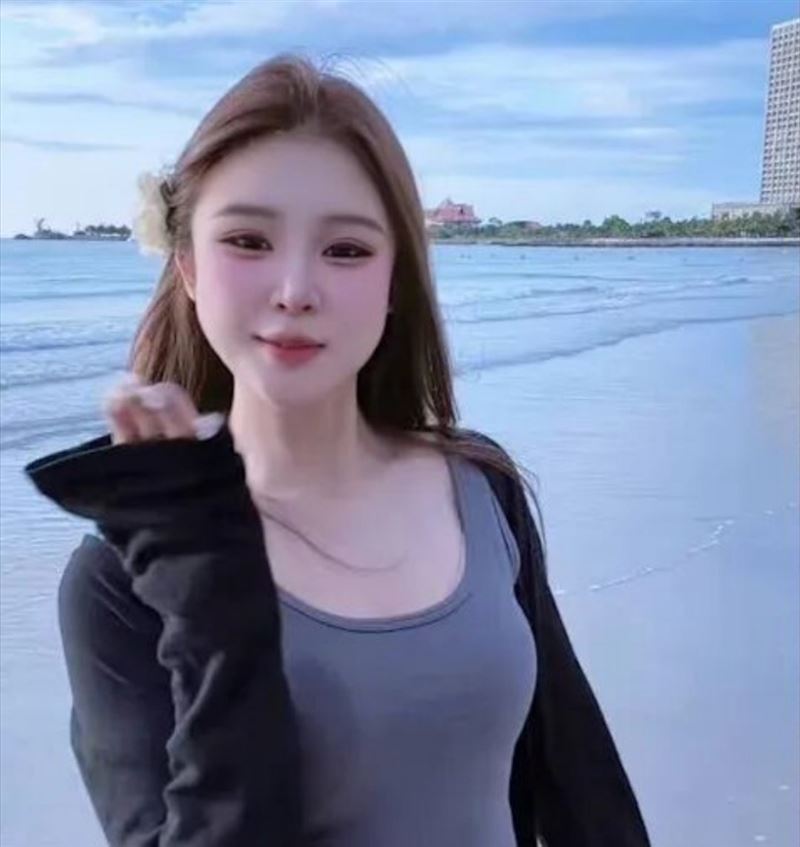 中國網紅「橙子姐姐」張慕澄。（圖／翻攝自微博）