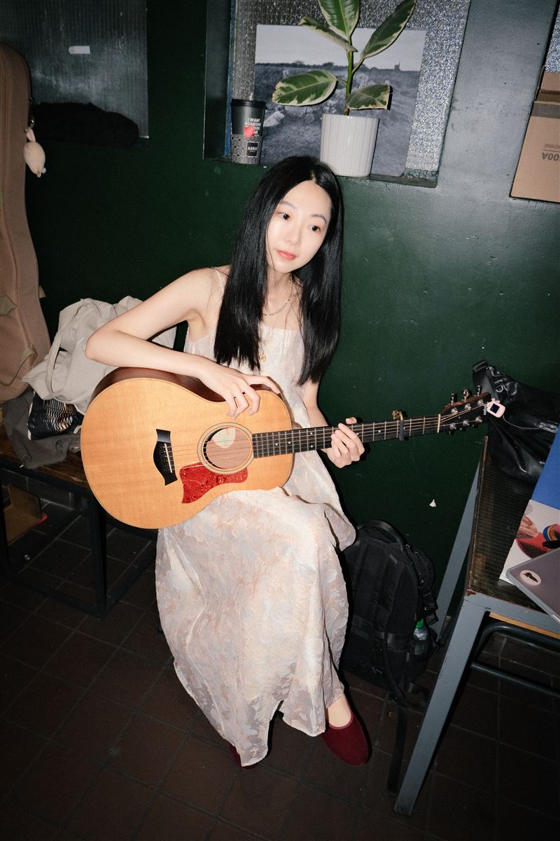 洪安妮寫下「我一生無大志，只想一直休息」的心態。（圖／Legacy提供）