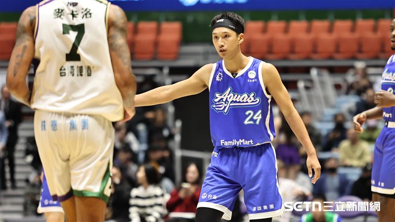 蘇文儒戴友誼髮帶砍新高 高錦瑋喊不送了