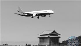 空職工稱這一次的空服員勞權運動為「白玫瑰運動」。一朵朵白玫瑰也紀念過世的孫姓空服員。