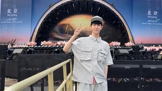 于朦朧案再爆！一線女星陪睡一晚天價曝光