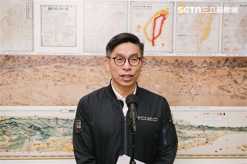 鍾佳濱呼籲，藍白不要封殺行政院版財劃法，不要老是讓人覺得藍白只會黑箱修法。（圖／記者楊士誼攝影）