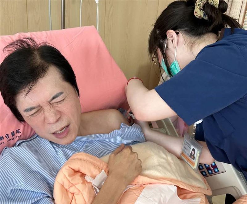 洪榮宏先前因為攝護腺問題而入院手術。（圖／翻攝自臉書）