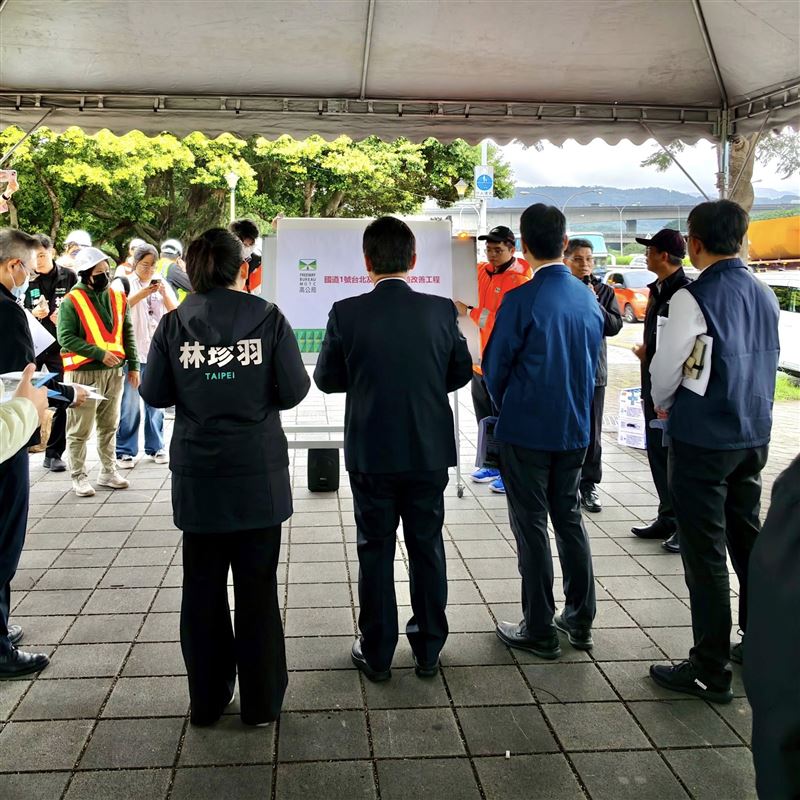 林珍羽今（20）天在臉書發文指出，國1台北到圓山交流道要大改造了。（圖／翻攝自林珍羽臉書）