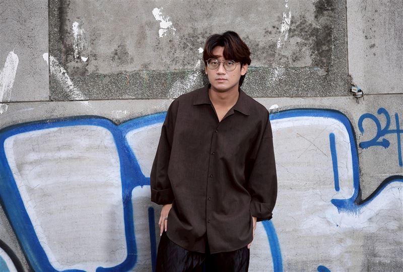 嘉恩雖然是「P人」，但掌管團隊財務與設計工作。（圖／記者鄭孟晃攝影）