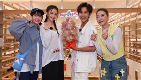 籃籃（左起)、李雅英、阿翔、楊繡惠一起同台。（圖／民視提供）