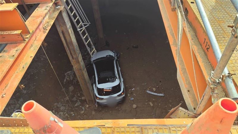 新／6旬婦大全聯購物　開車墜捷運工地B1