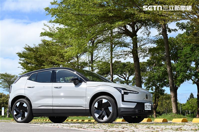 Volvo EX30 Plus電動休旅。（圖／記者鍾釗榛攝影）