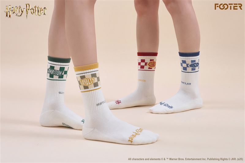 FOOTER再次推出《哈利波特》Harry Potter全新學院襪系列。(圖／FOOTER提供)
