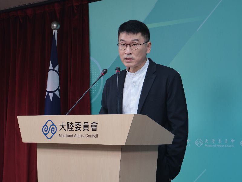 大陸委員會（陸委會）20日下午召開例行記者會，由副主委兼發言人梁文傑主持。（圖／中央社）