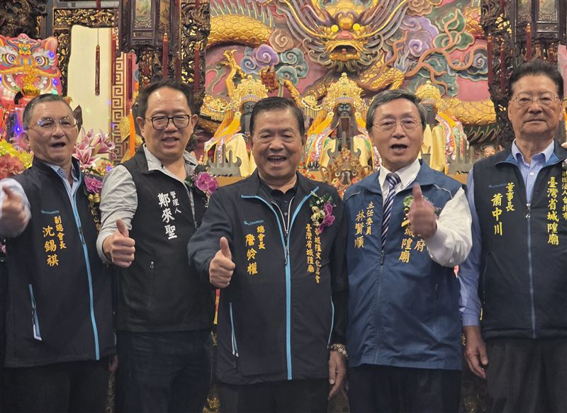 台北府城隍廟建廟144年。農曆10月初一是台北府城隍爺威靈公生日！松山信義八大廟2025年最後集合，６位美麗禮生驚豔全場。（圖／台北府城隍廟提供）