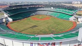 台南亞太成棒主球場改善進度比預期快。（圖／台南市政府提供）