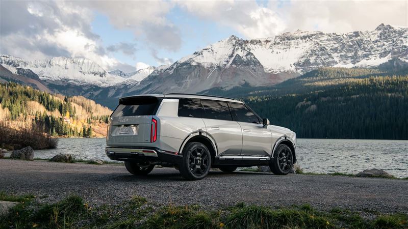 Kia Telluride休旅車。（圖／翻攝Kia網站）