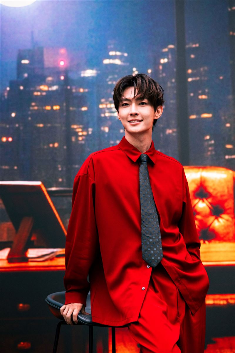 炎亞綸生日會以大型企業徵才大會為主題。（圖／晴空鳥提供）