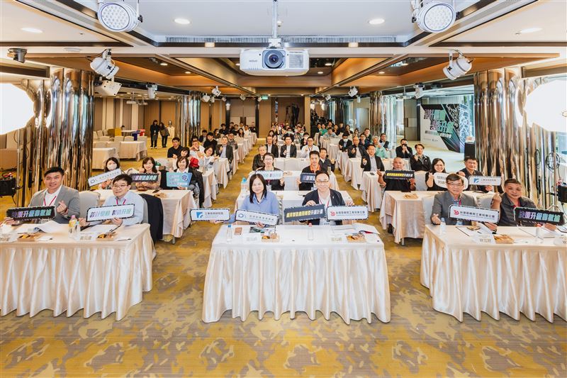 由經濟部產業發展署指導、工研院主辦的「設計驅動X製造升級－模具應用升級輔導成果分享會」，展現藉由AI賦能及數據驅動，分享轉型豐碩成果。（圖／ITRI工業技術研究院提供）