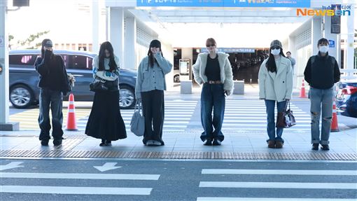 子瑜回家！TWICE「現身機場」分兩批來台