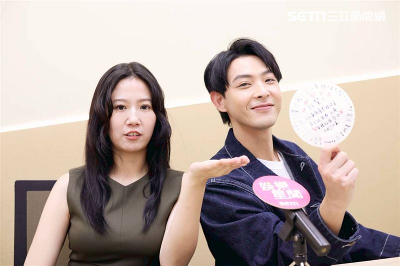 劇中飾演連晨翔妹妹的方志友說自己當姑姑了，送上連晨翔價值30萬的「放風券」。（圖／記者鄭孟晃攝影）