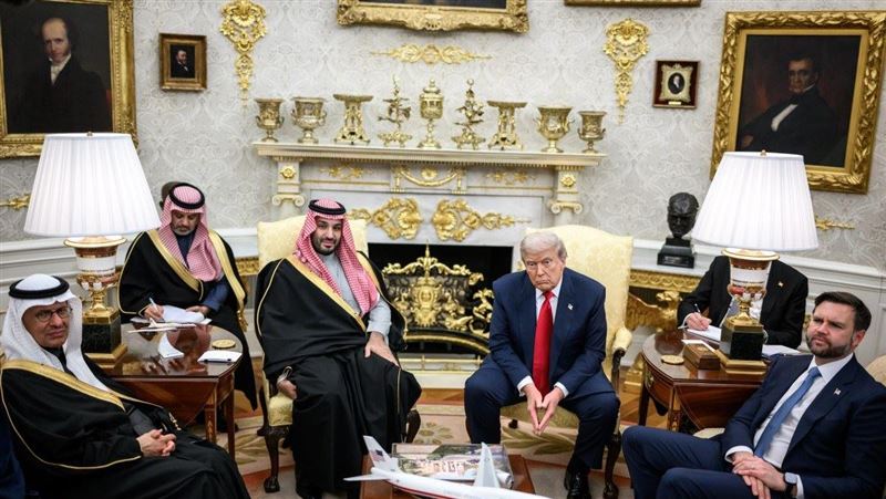 川普連罵兩名女記者　白宮：展現總統坦率