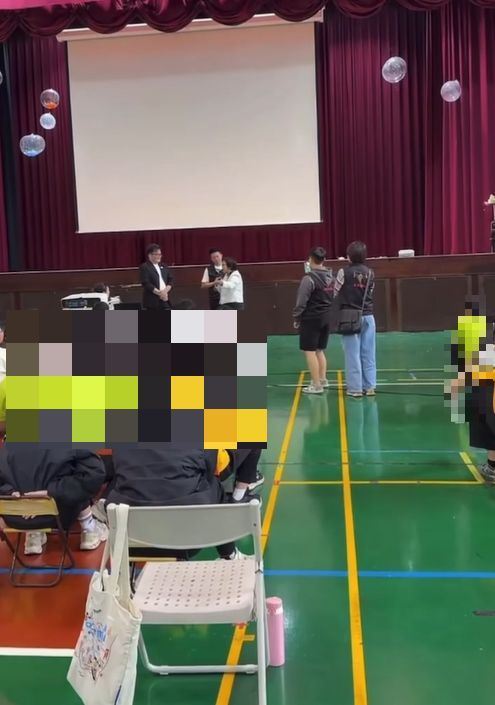 魔術師王元照受邀到台中某國中演講，同行的網紅賓賓哥因擅自開直播違規，遭校長中斷制止。(圖／翻攝自賓賓哥團隊YouTube)