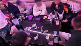 新北,淡水,KTV,賭博,麻將,聚賭,慶生,推筒子。（圖／翻攝畫面）