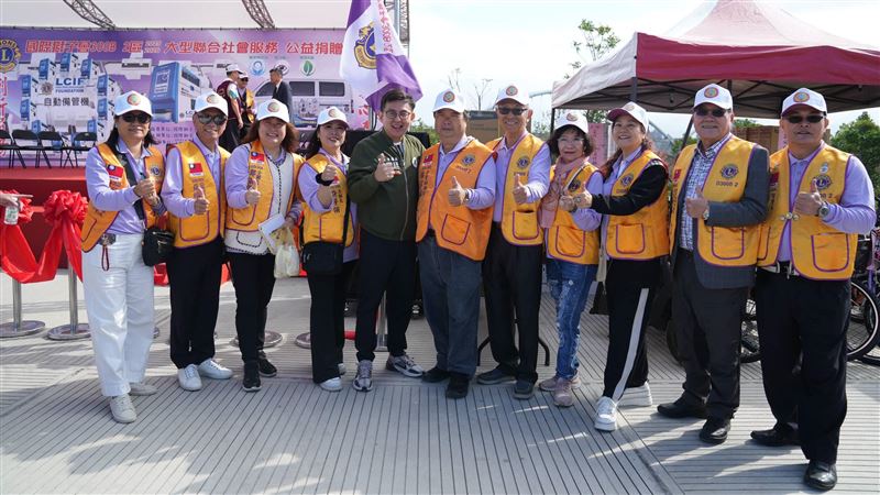 獅子會大手筆捐恩主公醫院11台千萬備管機