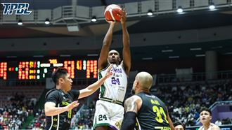 林彥廷要命發球失誤　雲豹戲劇性逆轉國王