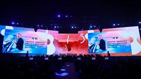 民歌大團圓最感人橋段，致敬已故音樂人。（圖／中華音樂人交流協會會提供）