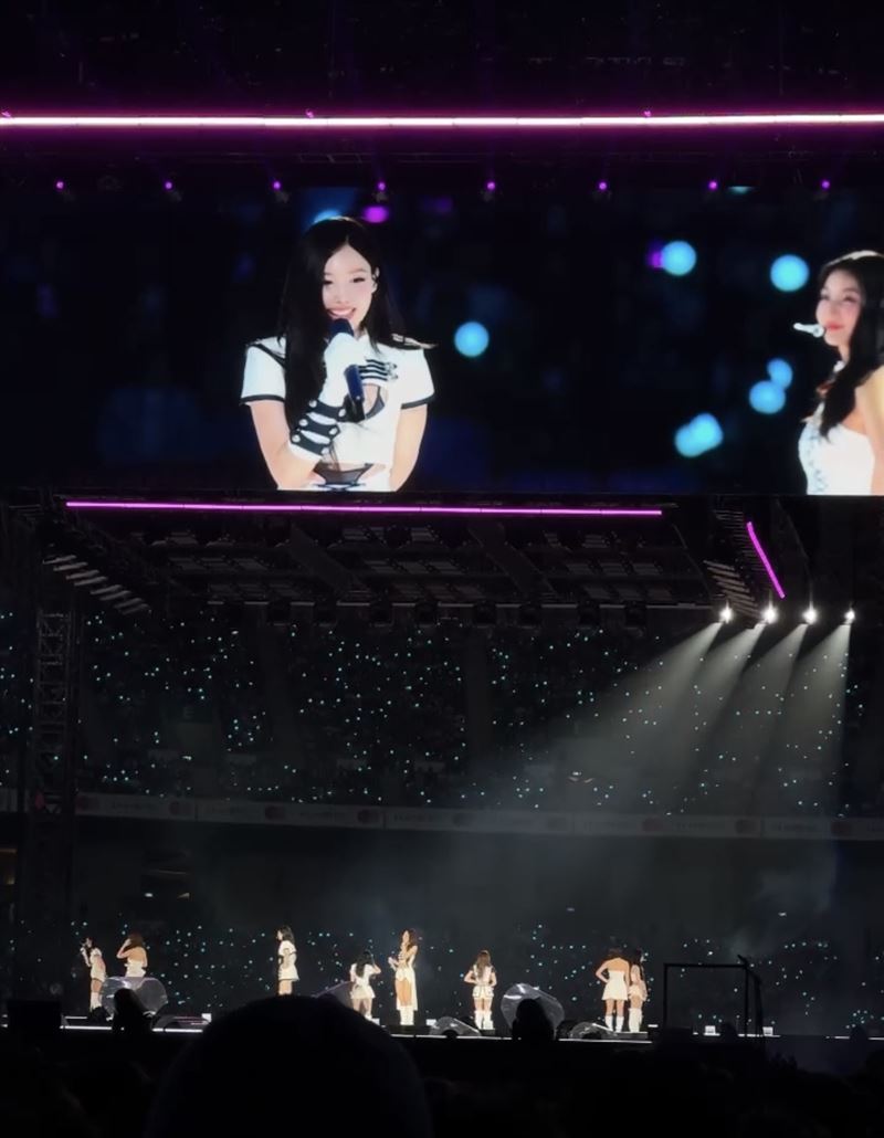 TWICE帶來中文歌《日不落》。（圖／讀者提供）