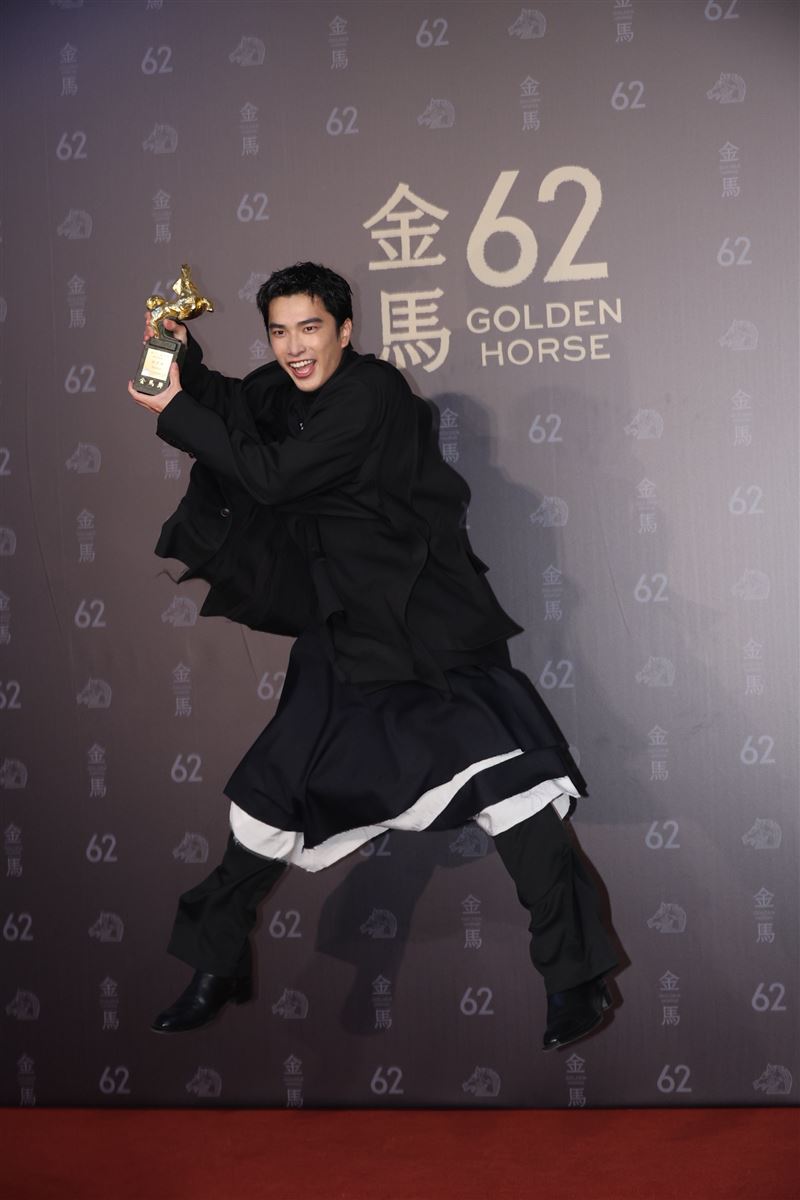 曾敬驊奪得第62屆金馬獎最佳男配角。（圖／記者鄭孟晃、趙于瑩攝影）